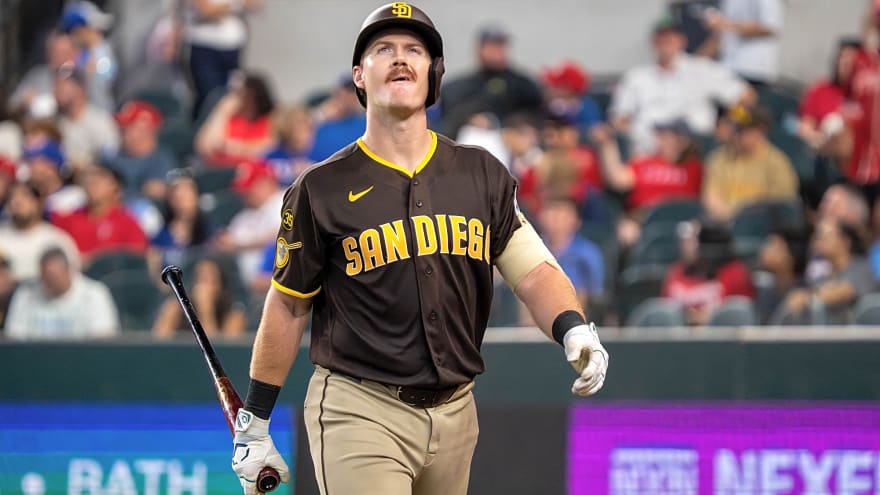 2026 Transactions: Padres DFA Hunt, Mets Make Moves