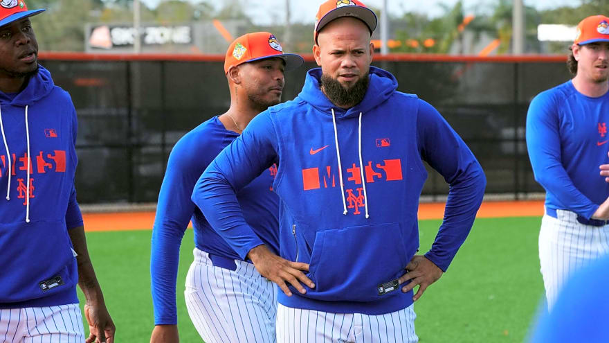  Carlos Mendoza says newcomer Luis Garcia will be ‘a big part’ of the bullpen