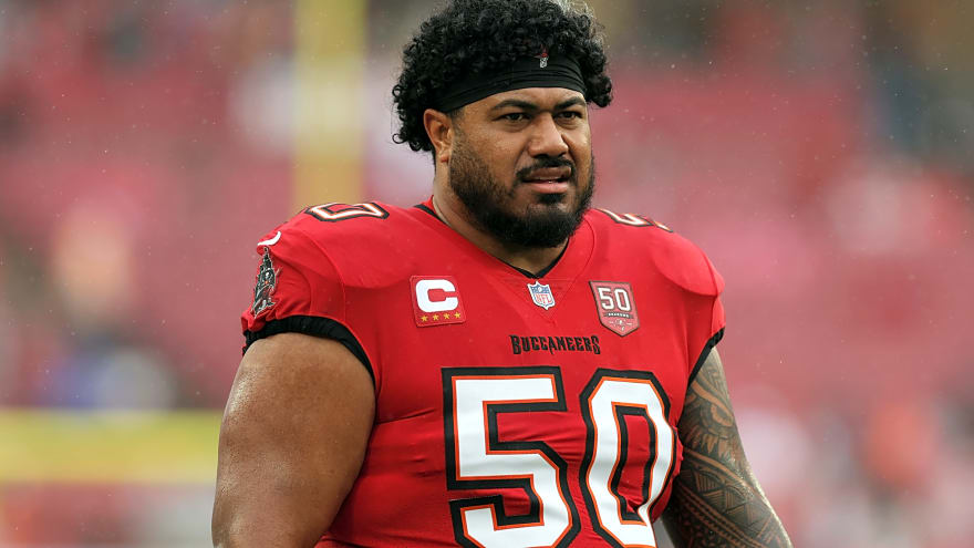 Buccaneers Star Defensive Tackle Vita Vea Requests a Trade