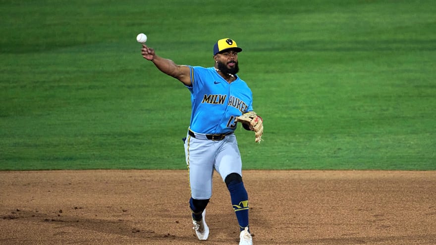 Brewers Designate Luis Rengifo For Assignment