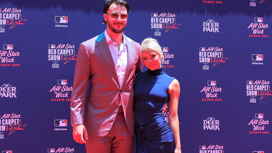 Paul Skenes helped Livvy Dunne with wardrobe issue at MLB All-Star Game event