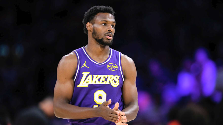 Bronny James gets shoutout from LeBron after huge game