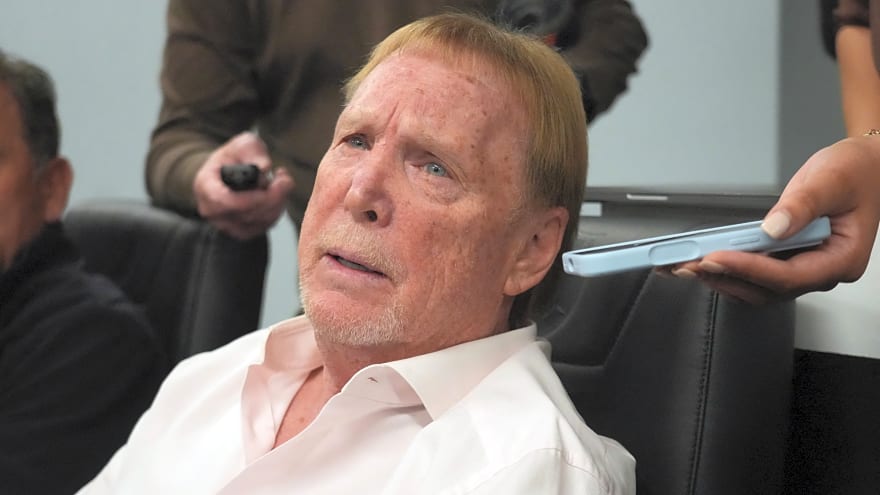 Mark Davis Has the Raiders Nostalgia Down. Accountability, Not So Much.