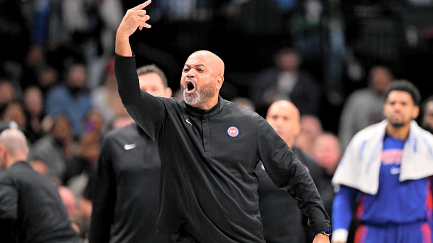 Pistons’ JB Bickerstaff: Ref wanted to make game about refs