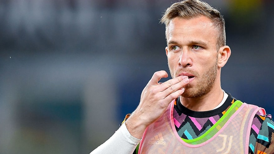 Why are Juventus doing this? The bizarre farce surrounding record flop Arthur Melo