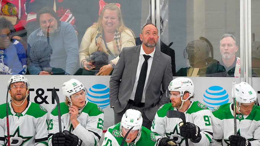 Why the Toronto Maple Leafs need to hire Peter DeBoer