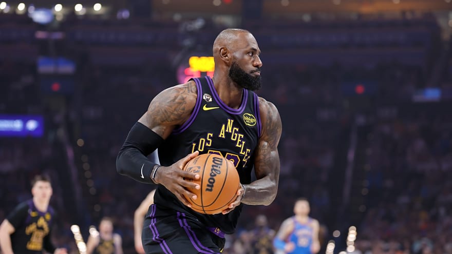 LeBron James fires back at critics regarding Memphis comments