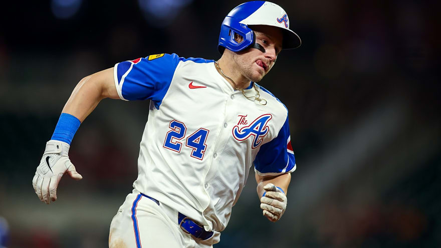White Sox, Jarred Kelenic Agree To Minor League Deal