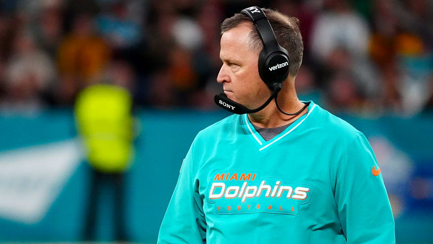 Dolphins Re-Sign LBs Coach Joe Barry To Multi-Year Contract
