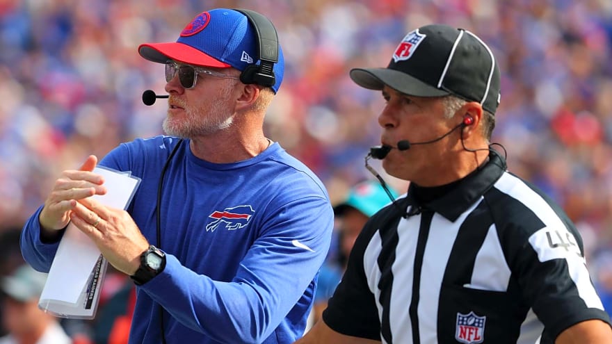 A coach with 98 career wins had to choose between Tampa Bay and doing nothing. He made his call