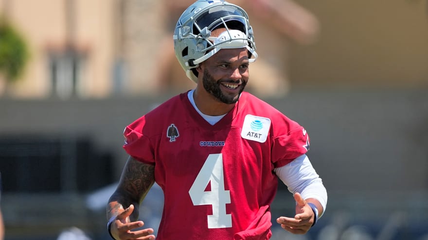 Dallas Cowboys Star Dak Prescott Ranked 8th-Best QB In League By NFL Scout
