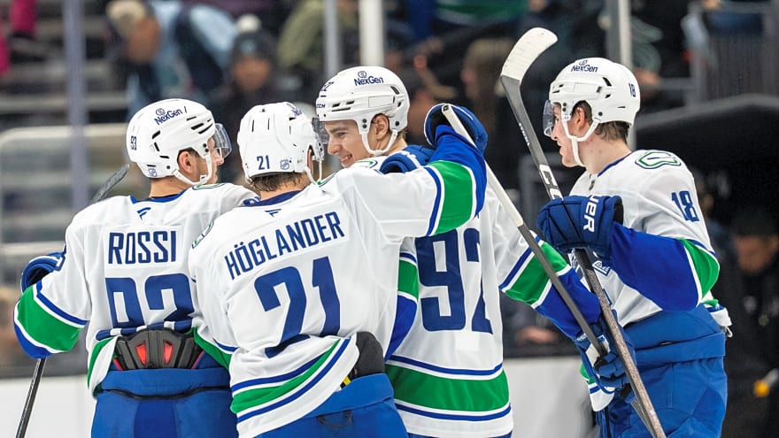 Will the Canucks have a 20-goal scorer this season?: Wagner’s Weekly