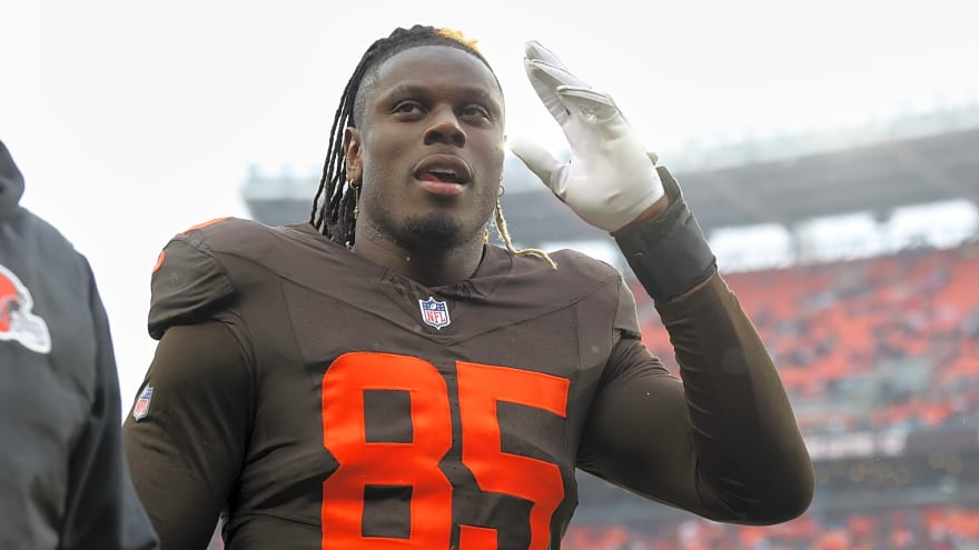 Chargers, TE David Njoku Agree To Deal
