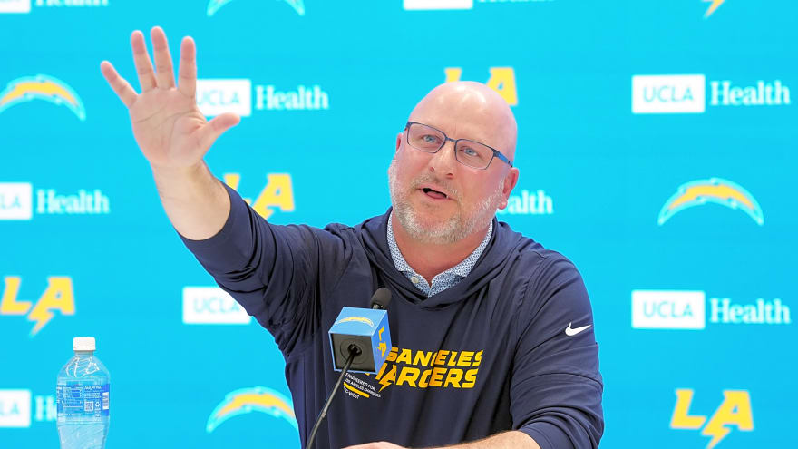 Chargers’ Chad Alexander Withdraws From Vikings’ GM Search