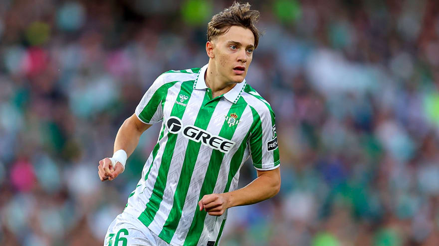 Aston Villa Enter Talks With European Finalists over ‘Lightning Quick’ Winger