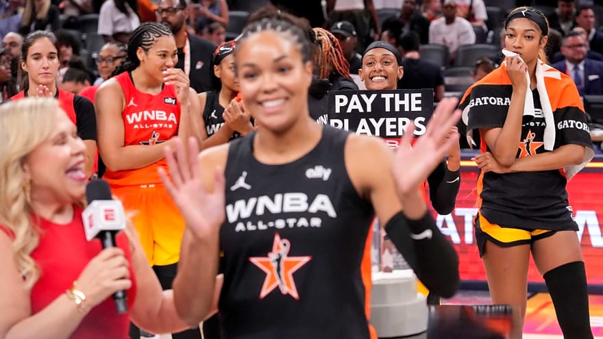 Napheesa Collier to Miss the 2026 Unrivaled Season due to Ankle Injury