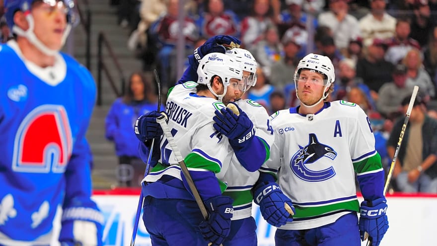 DeBrusk and Foote talk what’s been making everything click for the Canucks’ recent red-hot power play