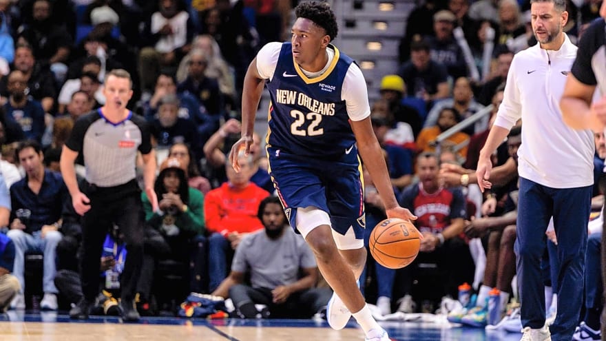 Tempers Flare At The End Of Pelicans-Hawks Game As Derik Queen Breaks ‘Unwritten Rule’