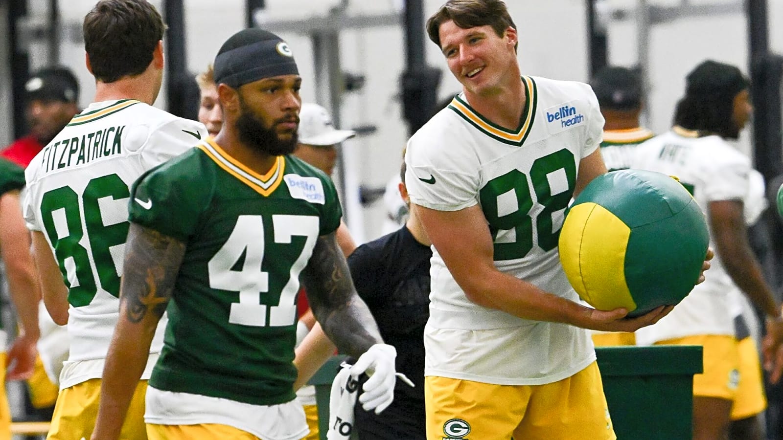 Green Bay Packers: Simone Biles Sends Beautiful Message to Player’s Wife After Incredible Announcement