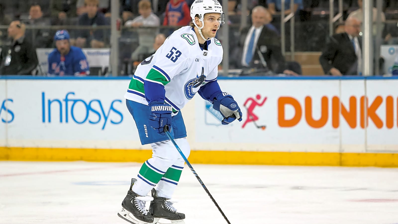 Canucks’ Blueger 6th-ranked centre on Daily Faceoff’s Top 50 UFA list