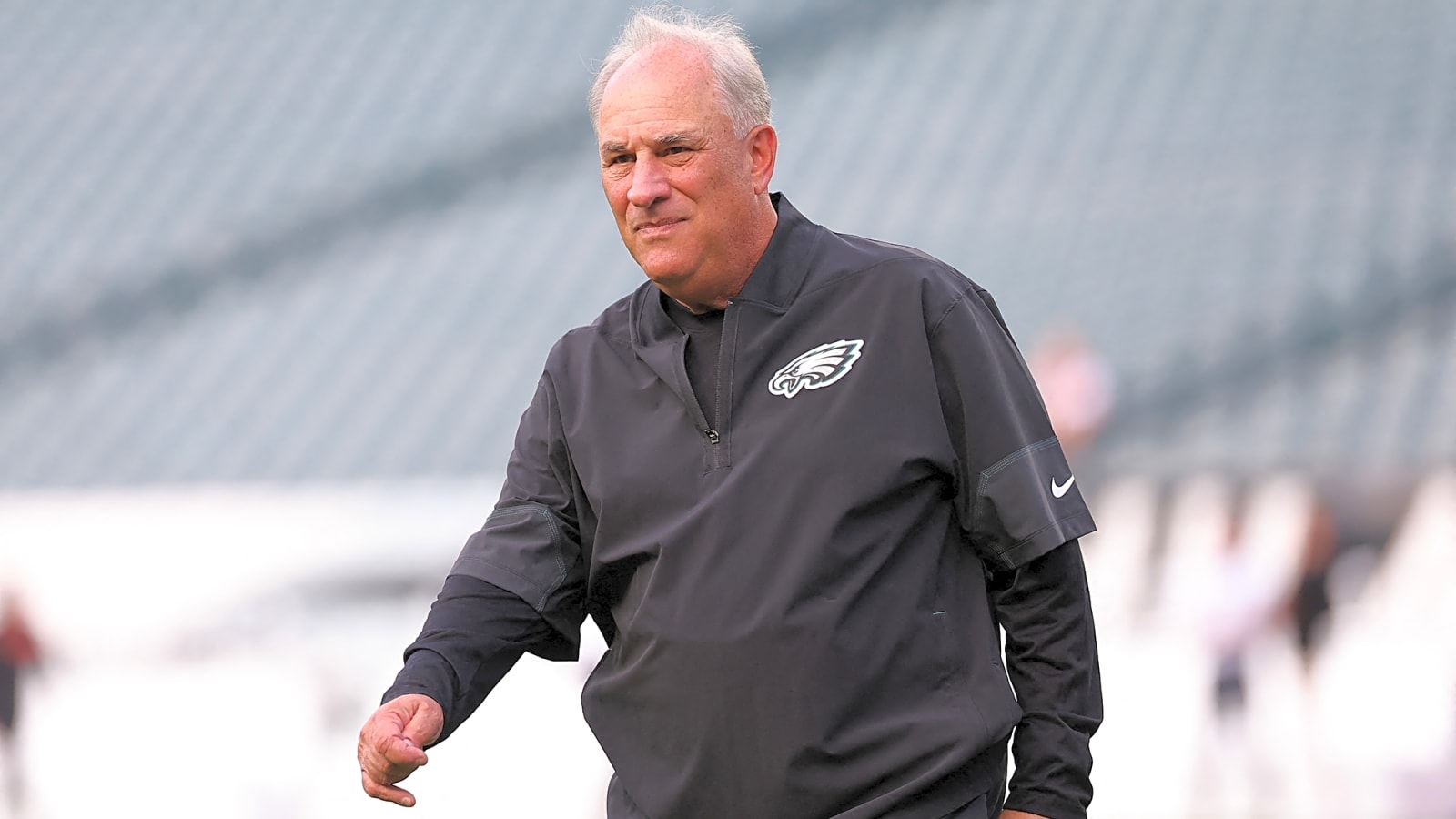 Vic Fangio Challenges the Eagles’ Pass Rush