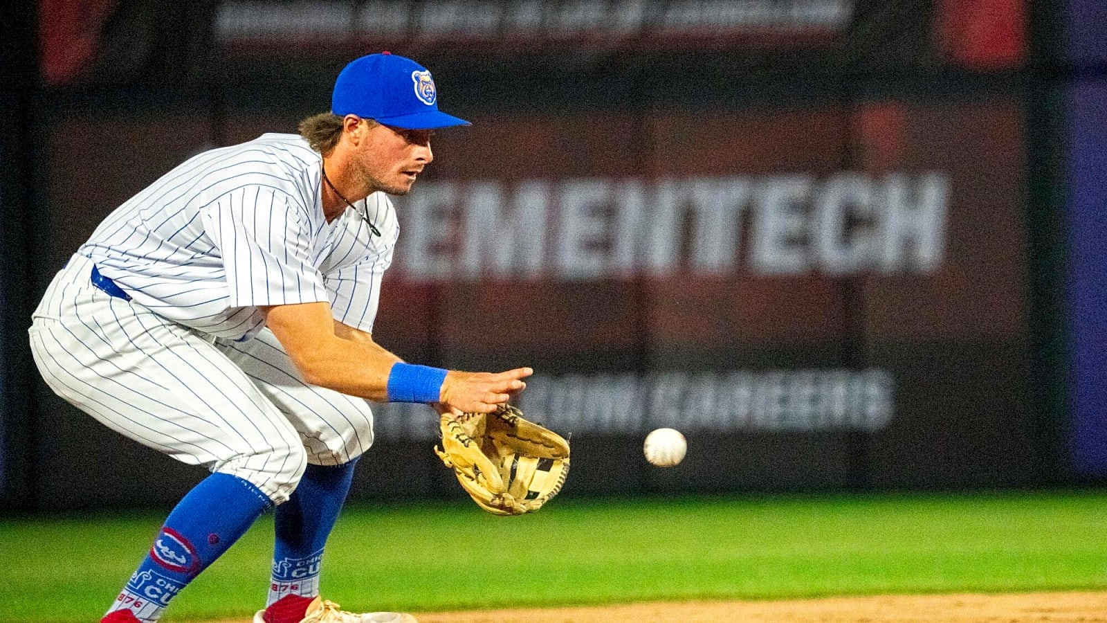 Cubs Claim Ben Cowles