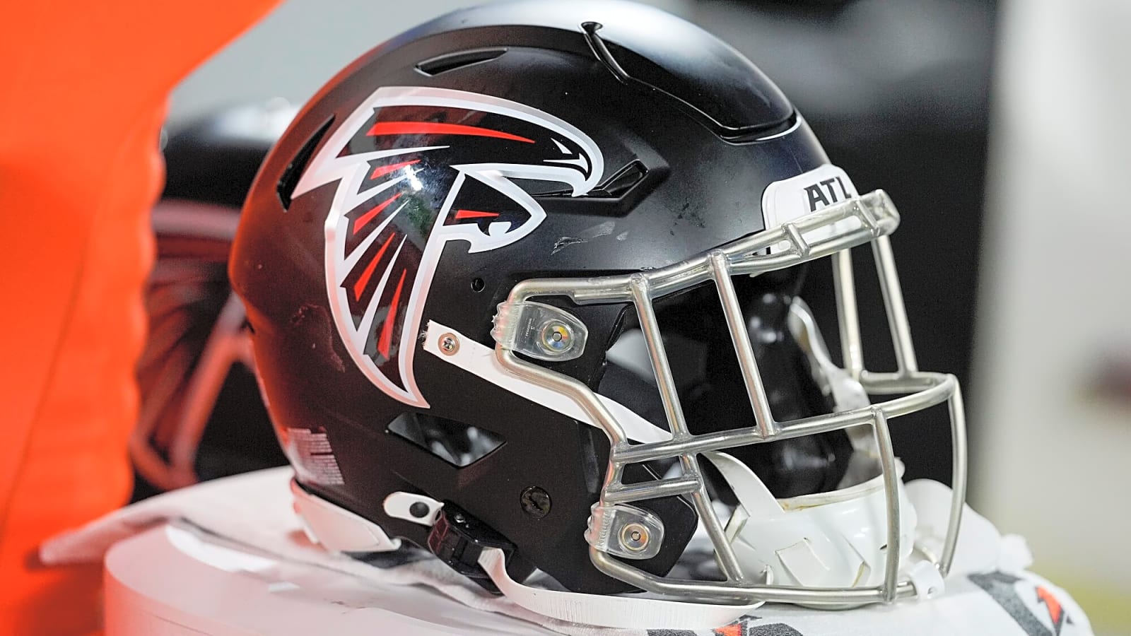 Falcons Designate DB Jordan Fuller To Return From IR | Yardbarker, image size:1600x900