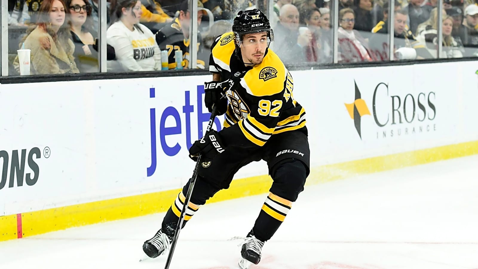 Bruins sign Marat Khusnutdinov, Michael Callahan to contracts