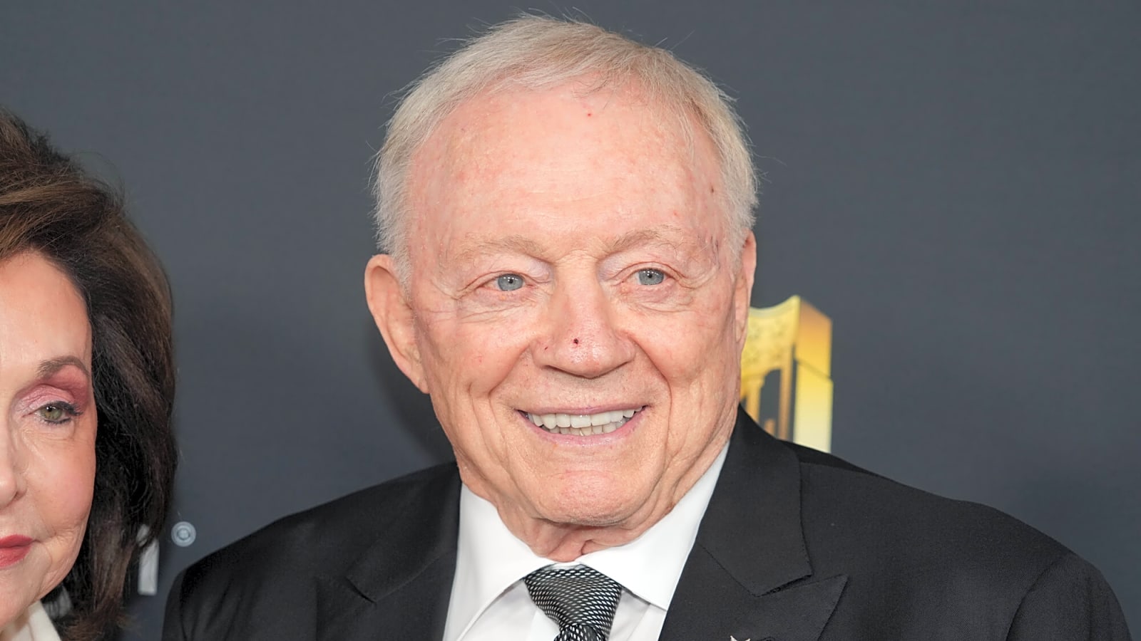 Lakers Sale Means Good News for Cowboys Owner Jerry Jones