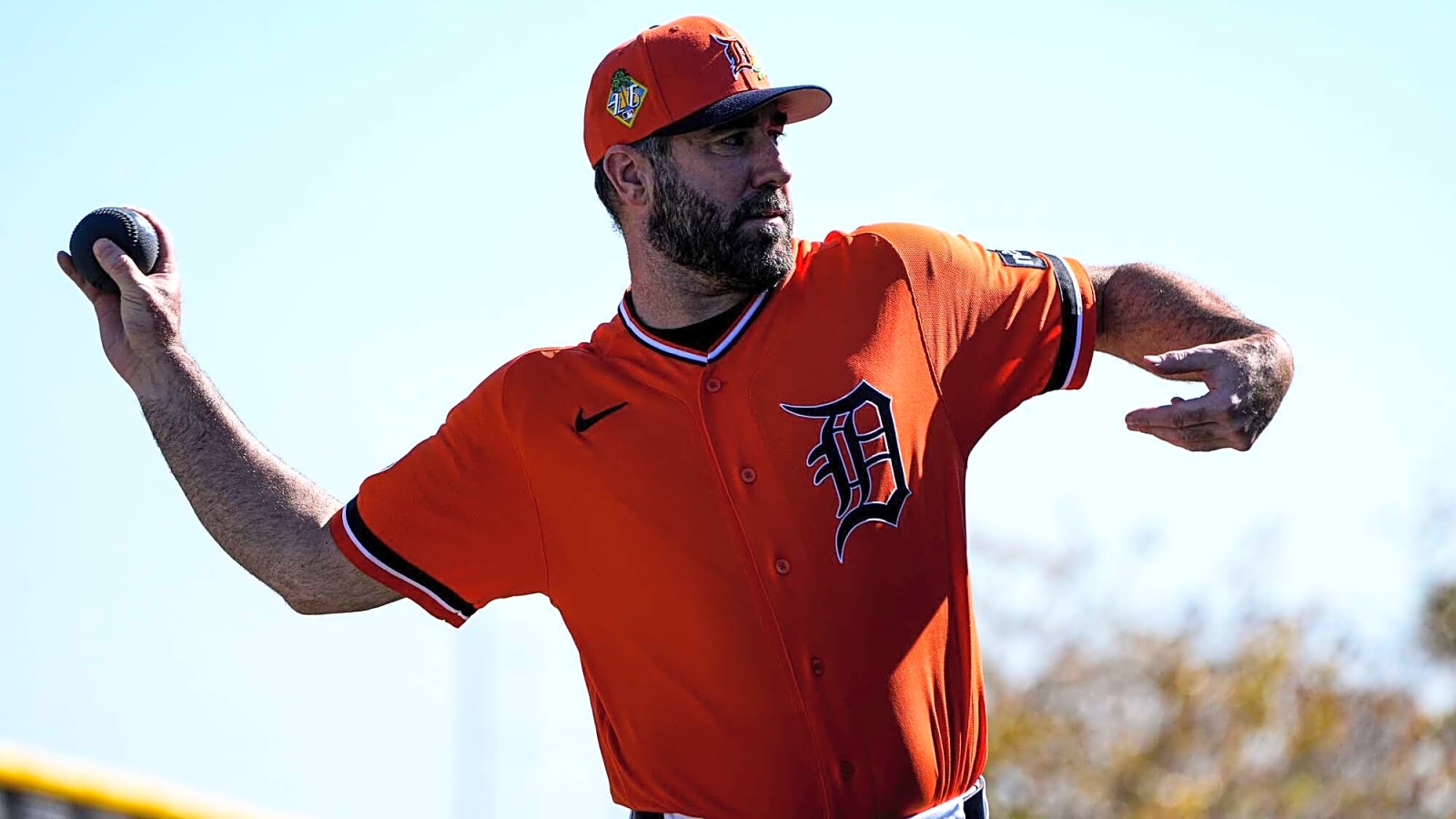 Tigers Structure Verlander, Valdez Deals Through 2039