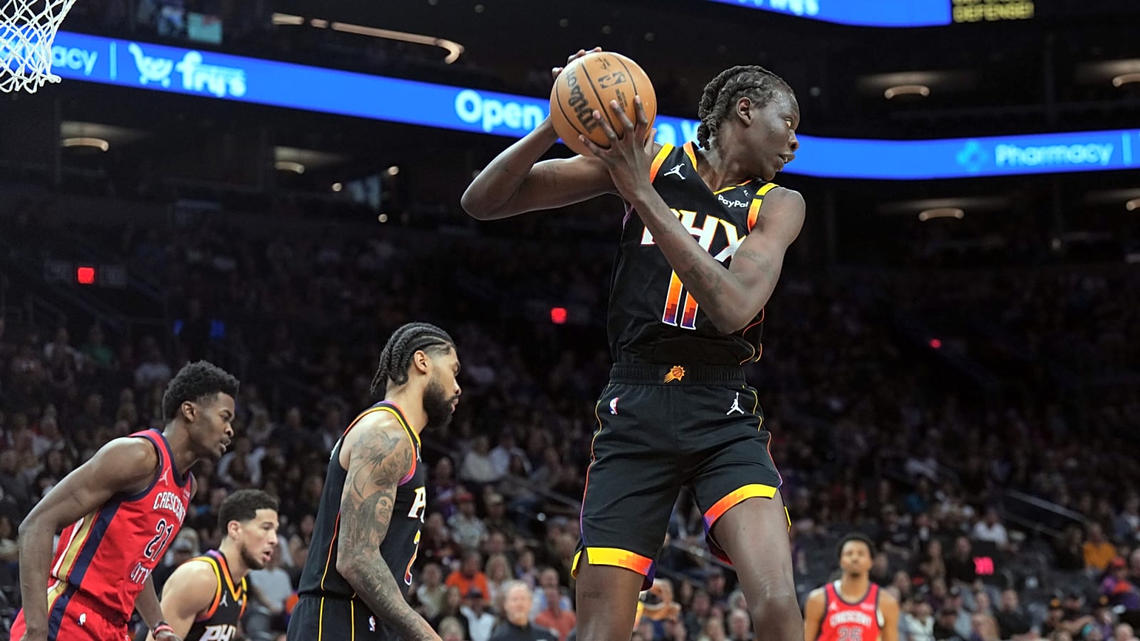 Bol Bol, Kylor Kelley To Play In Philippines
