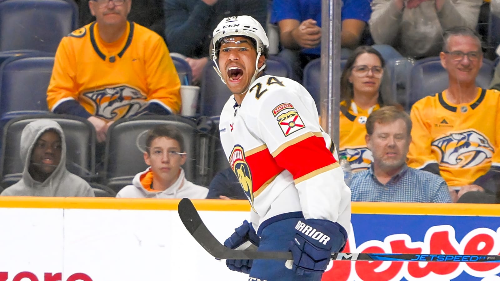 Florida Panthers Trade Top Prospect to Conference Rival For Multiple Draft Picks