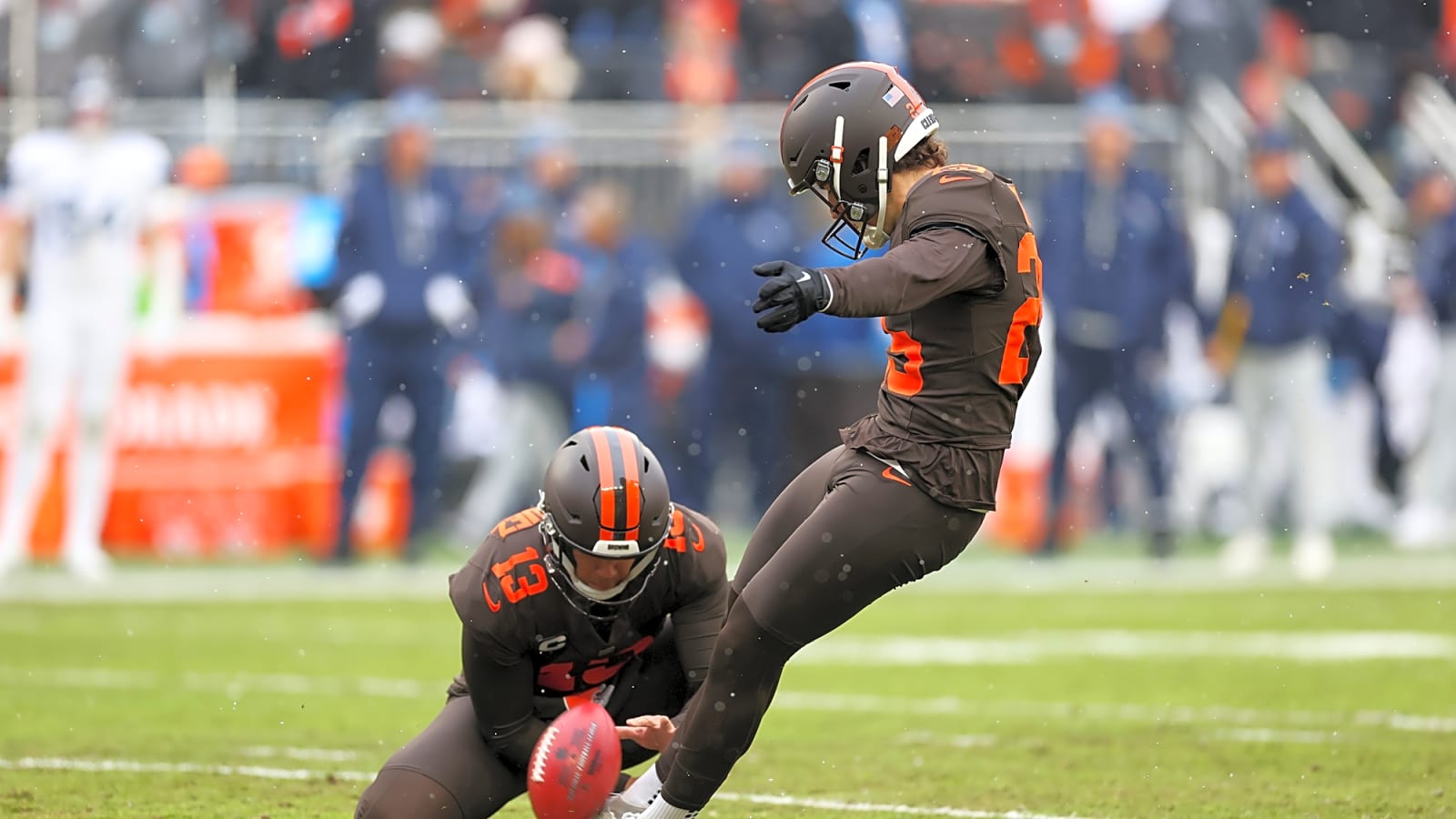 Browns Re-Sign P Corey Bojorquez