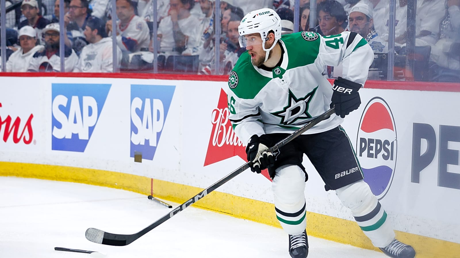 A decision has been made on Ilya Lyubushkin as the Stars shape their roster