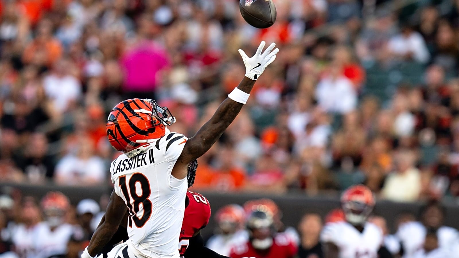 Speedy Slot WR Kwamie Lassiter II Sign with the Kansas City Chiefs