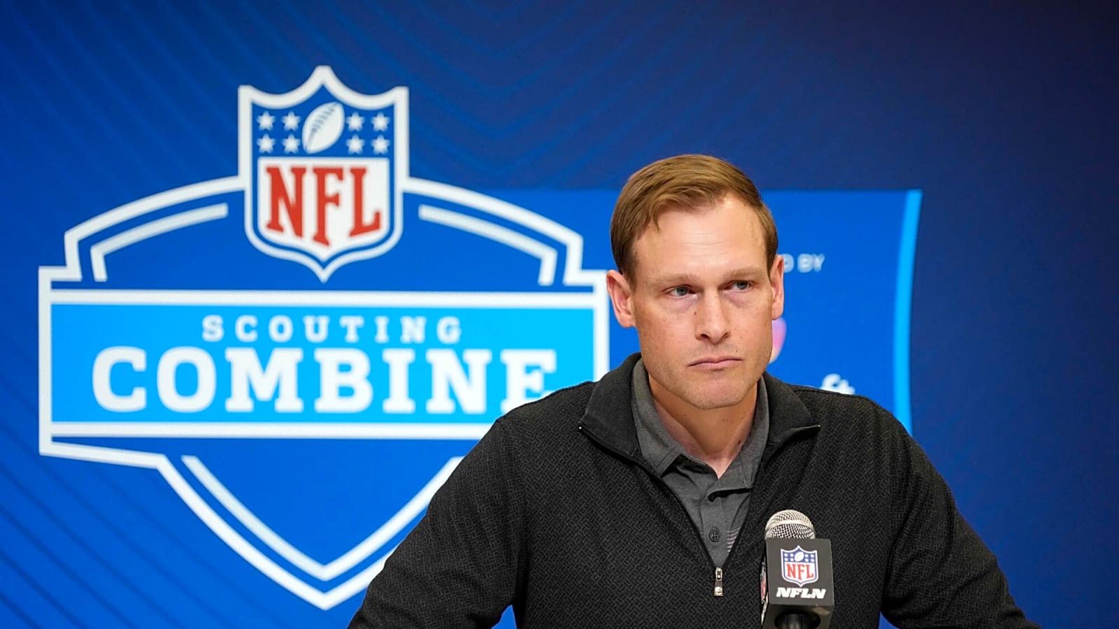 NFC Notes: Draft Buzz, Braxton Jones, Bears, Lions, Packers