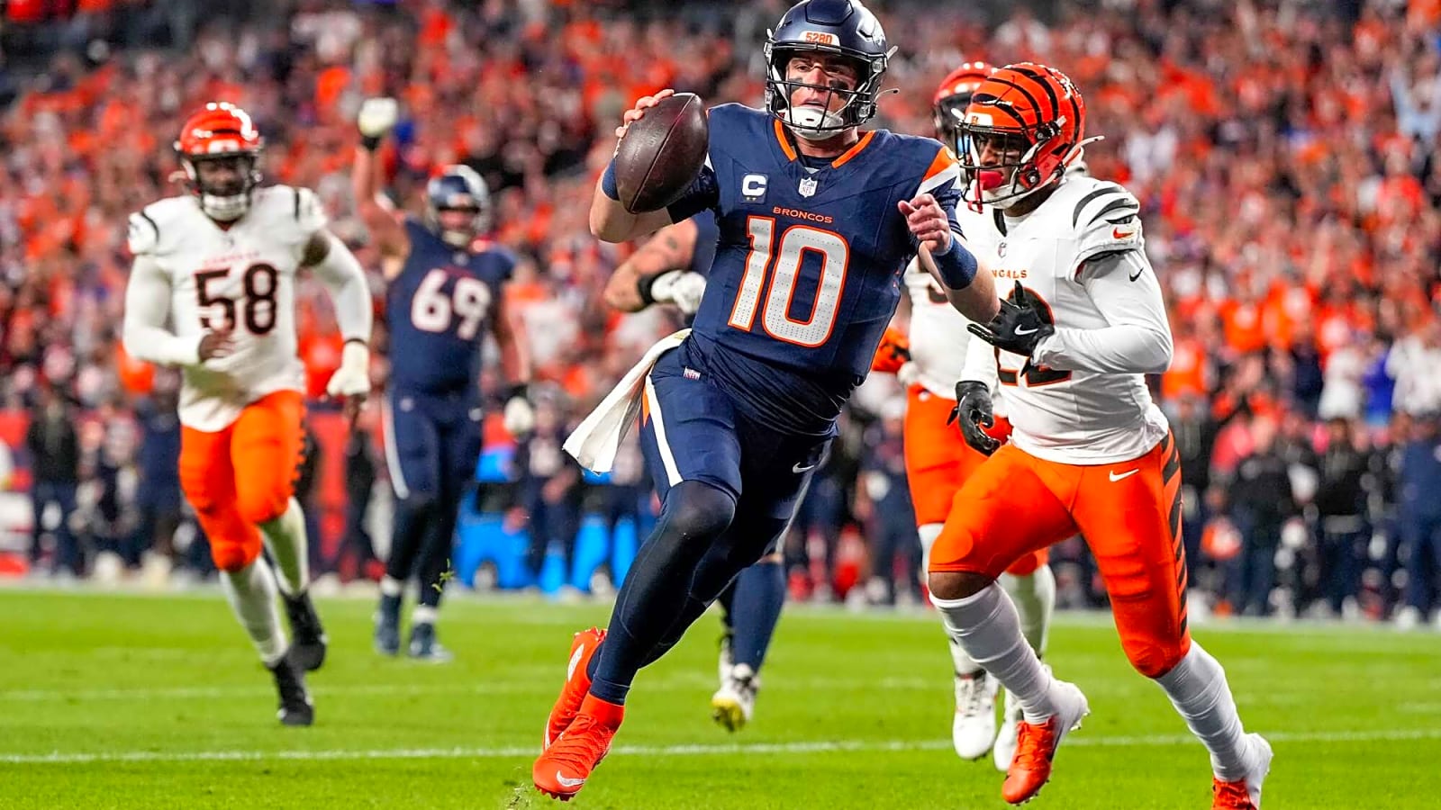Denver Broncos Bo Nix runs in a touchdown on Monday Night Football