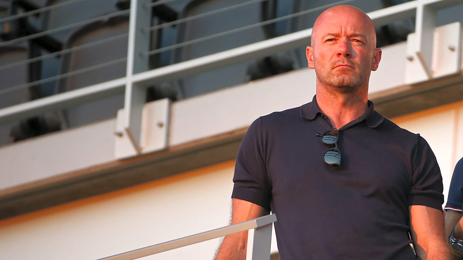'Stupid'- Shearer Criticizes Anthony Gordon&#39;s Red Card Challenge on Van Dijk