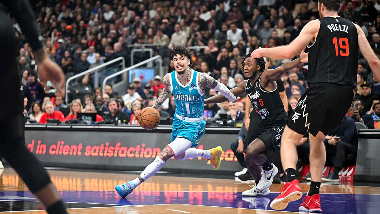 LaMelo Ball made the weirdest noise in the middle of game