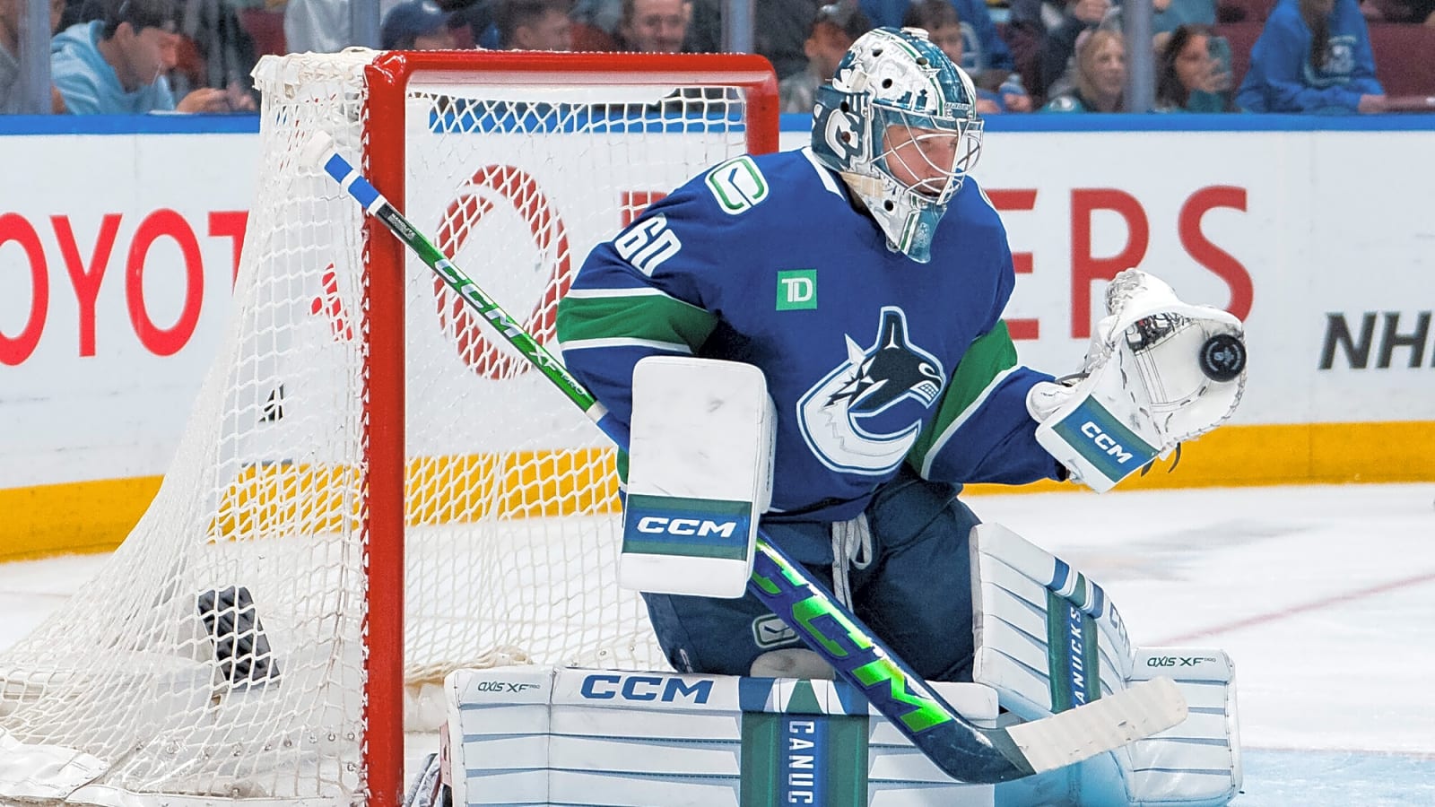 Canucks roster news: Nikita Tolopilo and defenceman Elias Pettersson recalled from AHL