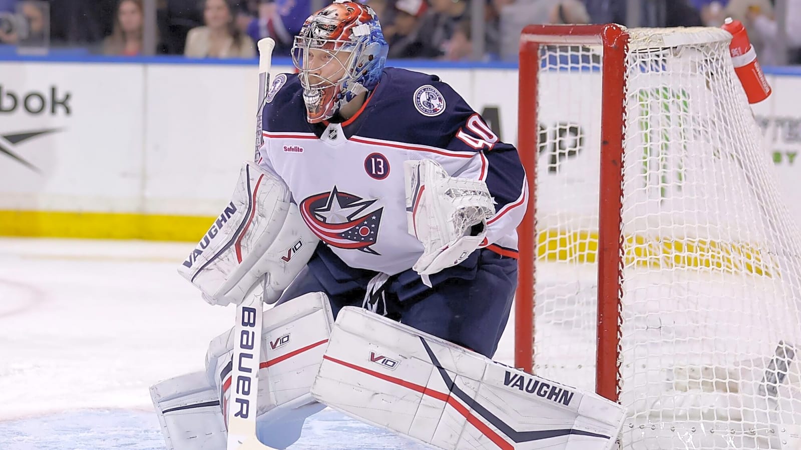 Report: Panthers re-sign Daniil Tarasov to one-year contract