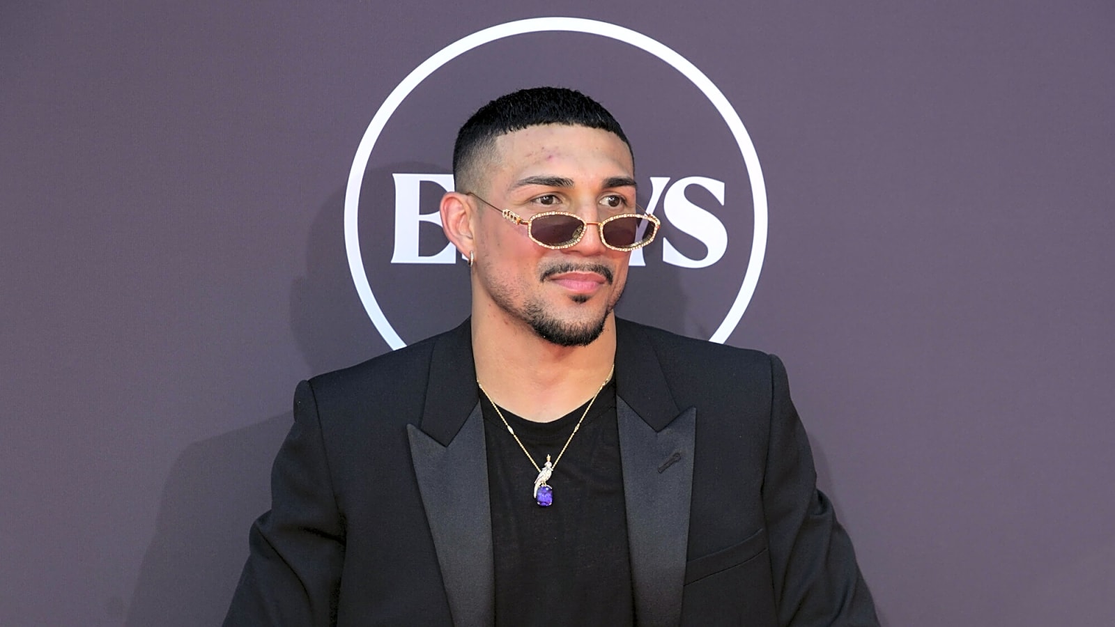 Lopez Wants Crawford At 160