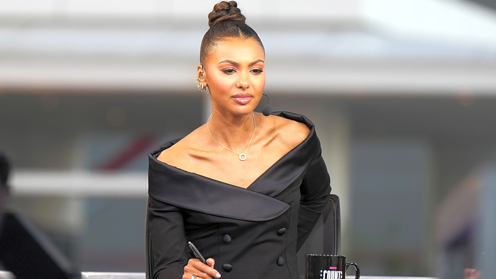 Malika Andrews makes brutal ‘Colin Cowherd’ mistake during NBA Draft