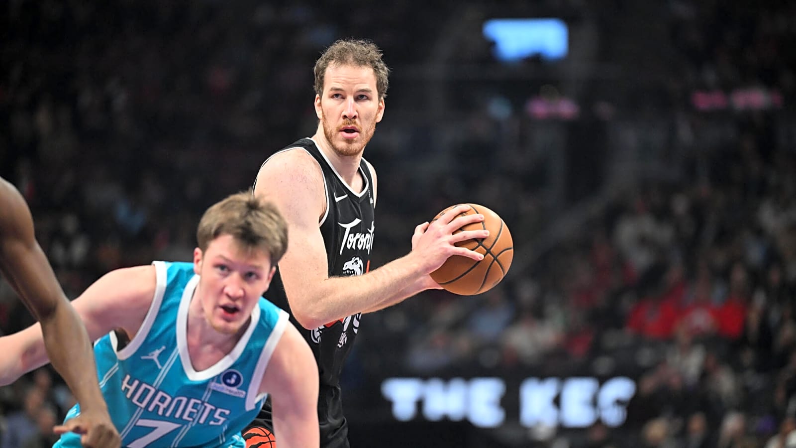 Poeltl remains massive in Raptors winning streak