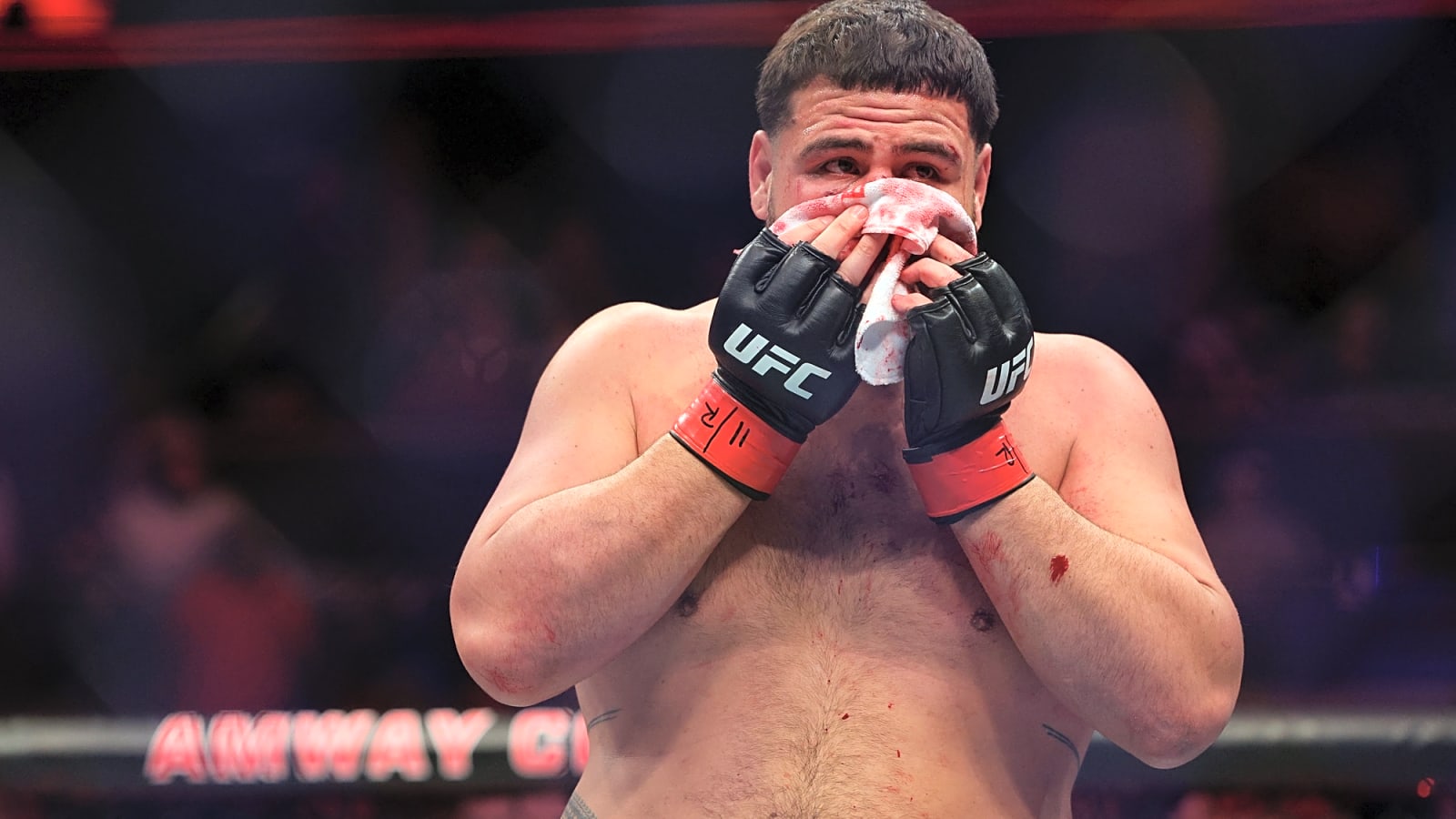 Tai Tuivasa lands Louie Sutherland for UFC Perth replacement