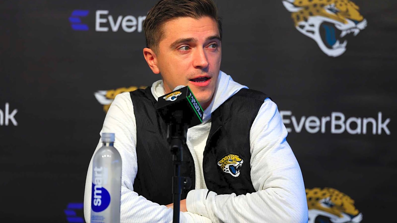 AFC Notes: James Gladstone, Brian Thomas Jr., Colts, Jaguars