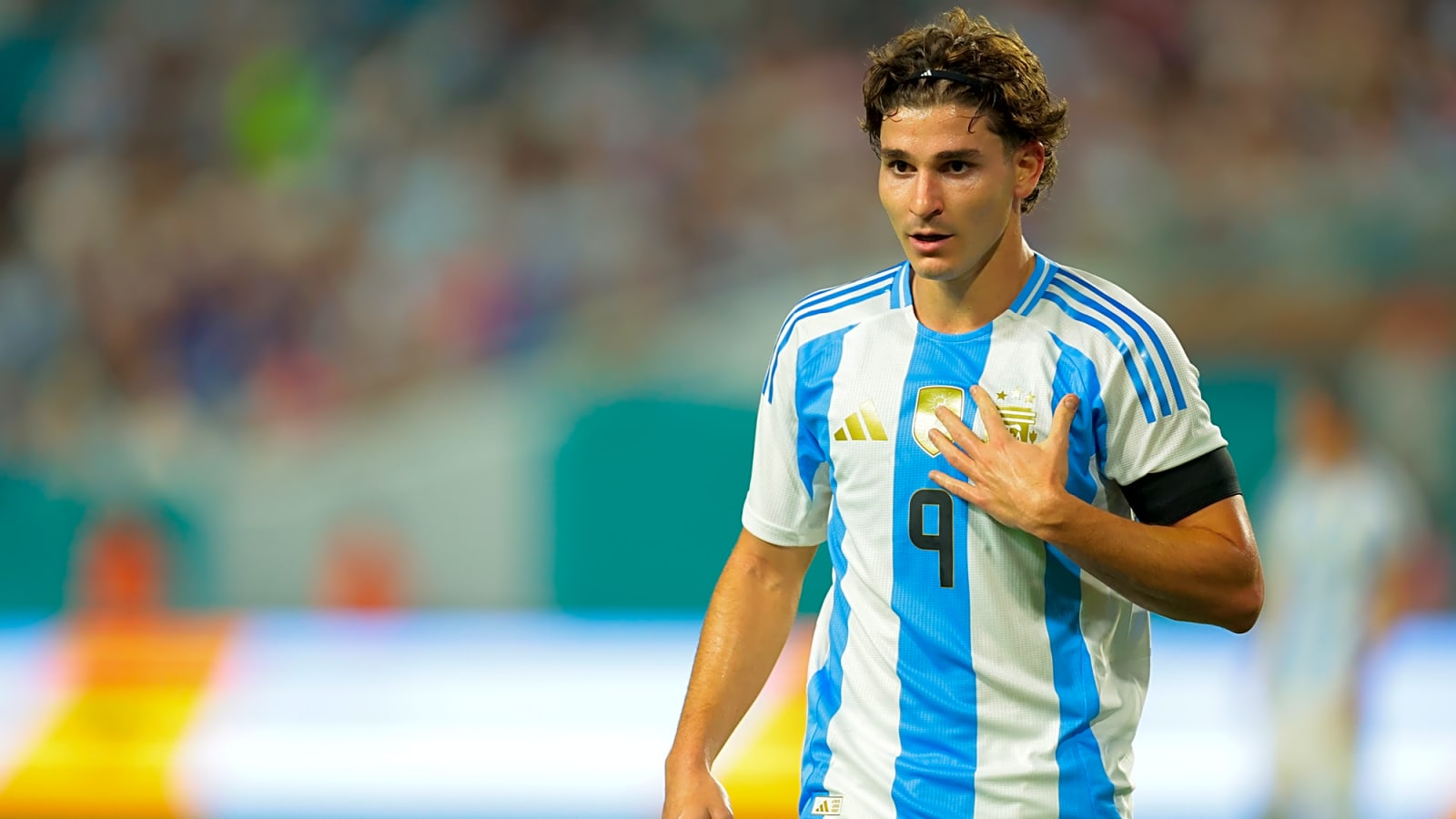 Report – Arsenal advances talks to sign top attacker