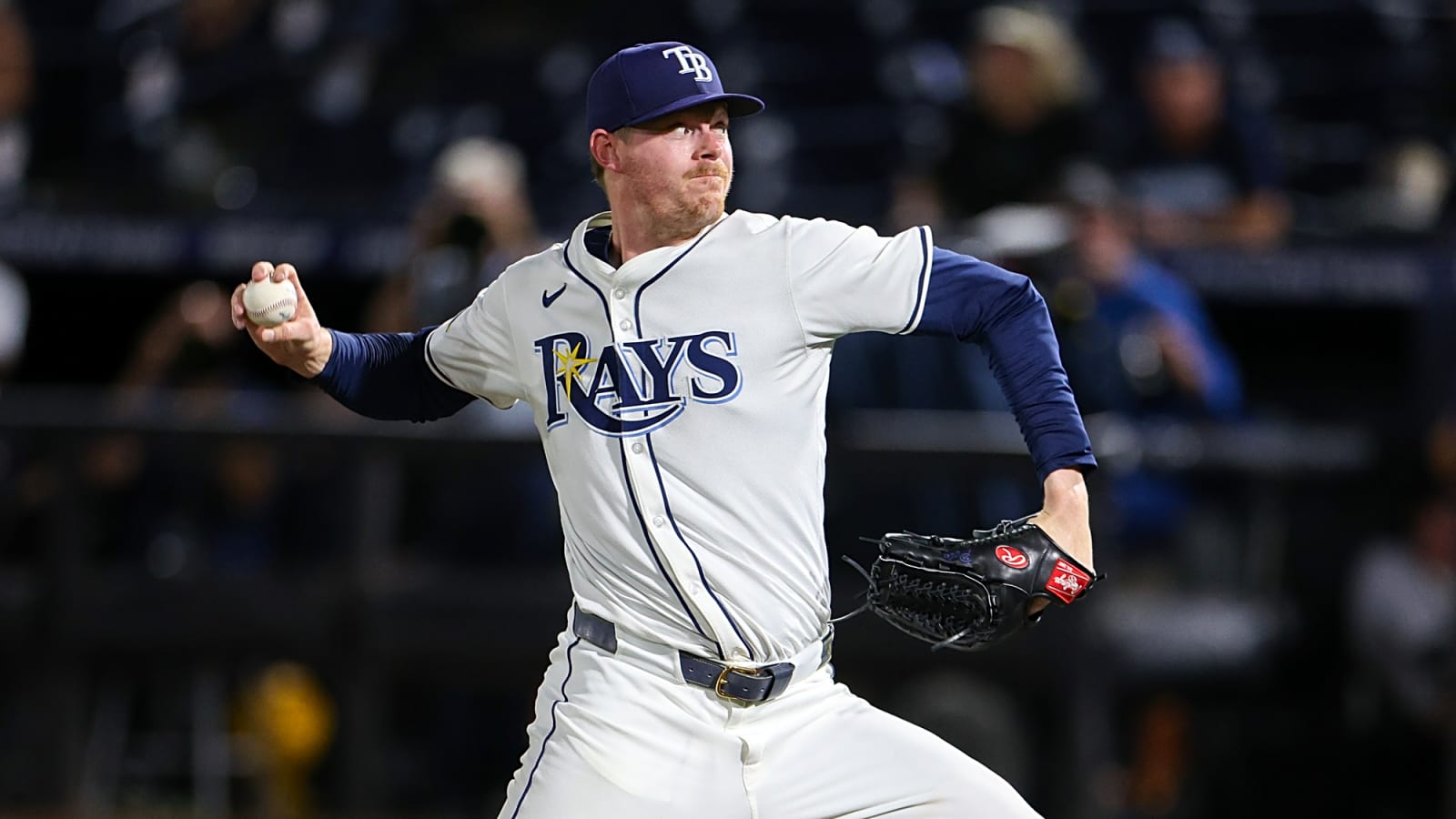 Rays decline option on reliever Pete Fairbanks