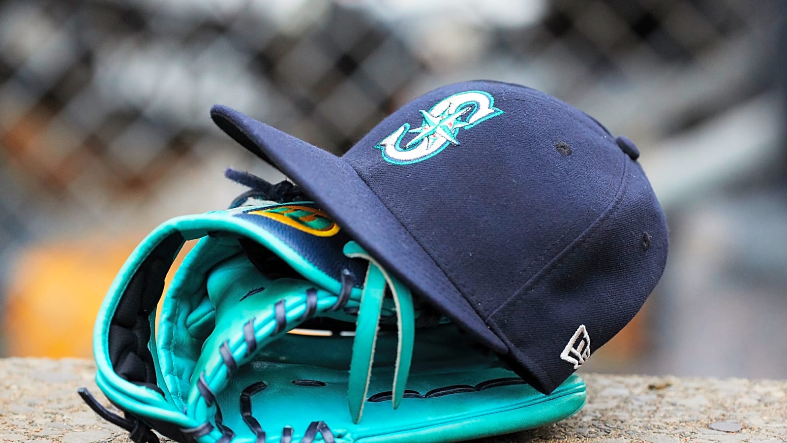 How Should the Mariners Handle Their Best Trade Chip?