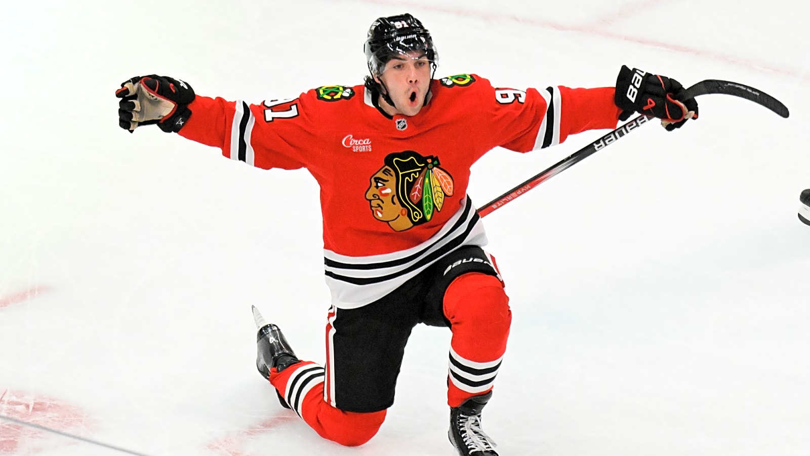 Blackhawks Sign 'Integral' Frank Nazar to Seven-Year Deal